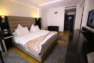 Отель Hotel Articus Крайова Стандартный двухместный номер с 1 кроватью-12
