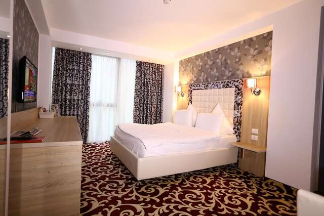 Отель Hotel Articus Крайова-31